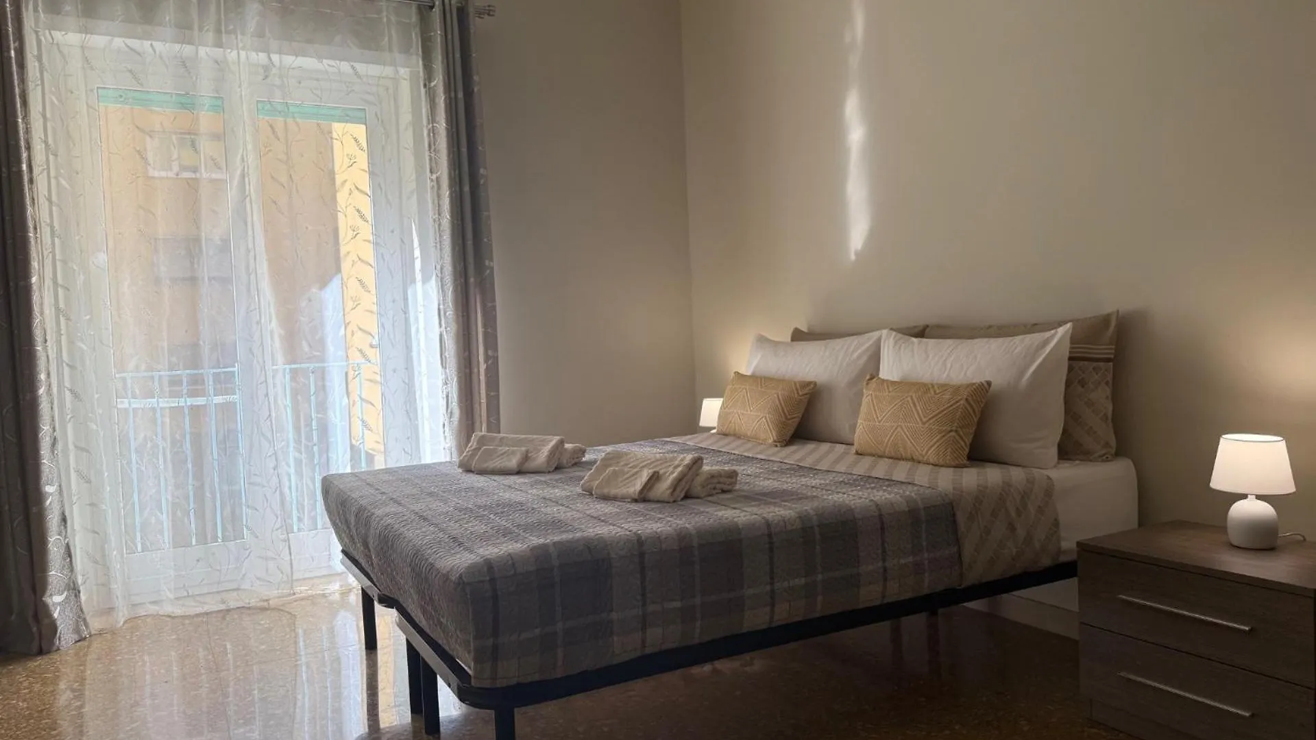 Alexander'S Home Close To Metro A Rome Apartment